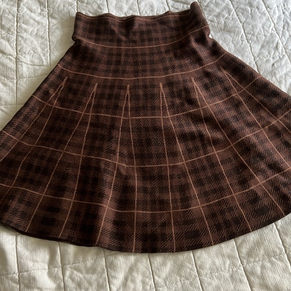 Max Studio Plaid Mini Skirt - Picture 2 of 8